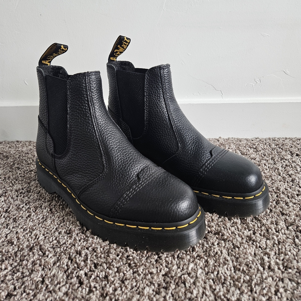 DR MARTENS 2976 Bex Fleece-Lined Platform Chelsea Boots | Size 11 Ladies/10 Men